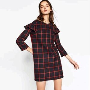 Zara check mid dress / flounce sleeve